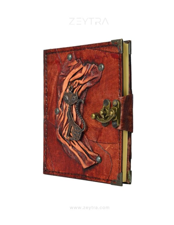 Metal Kedi Detaylı El Yapımı Küçük Boy Deri Defter 2