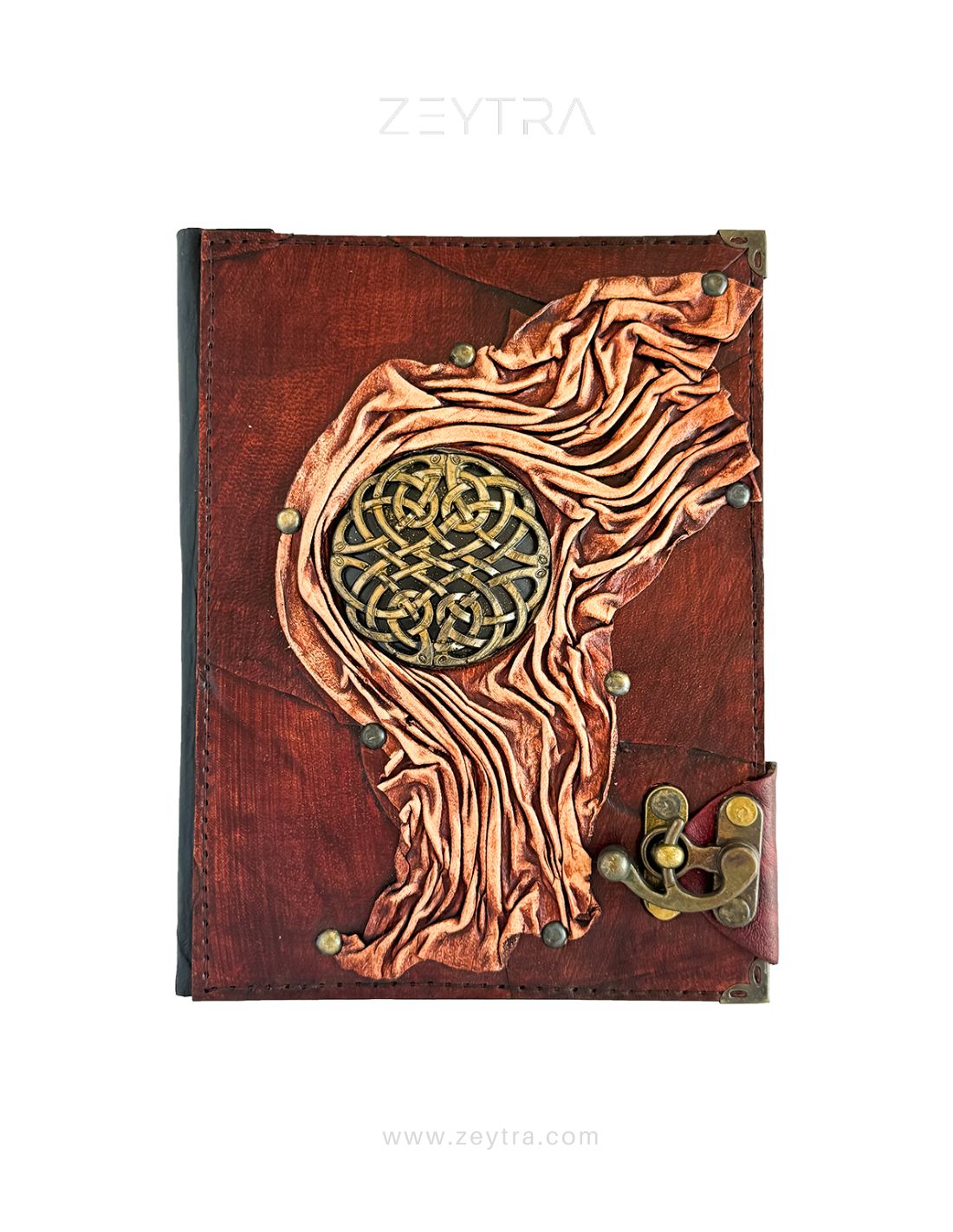 Otantik Sembol Detaylı El Yapımı Büyük Boy Deri Defter 1 Otantik Sembol Detaylı El Yapımı Büyük Boy Deri Defter 1
