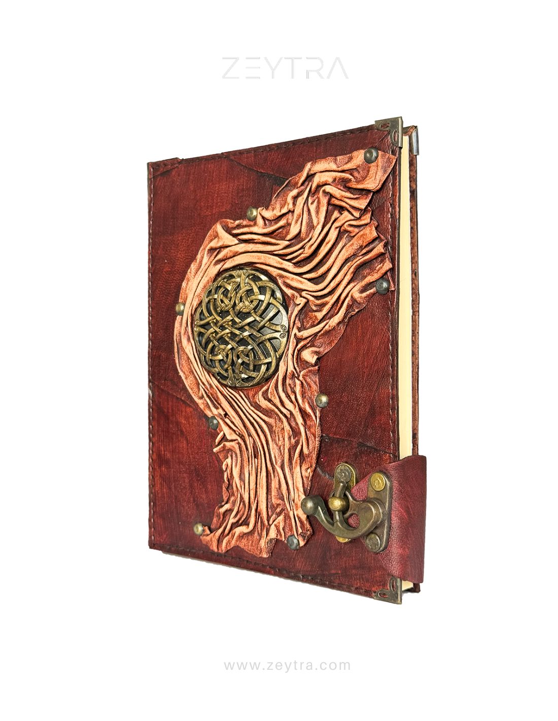 Otantik Sembol Detaylı El Yapımı Büyük Boy Deri Defter 2 Otantik Sembol Detaylı El Yapımı Büyük Boy Deri Defter 2