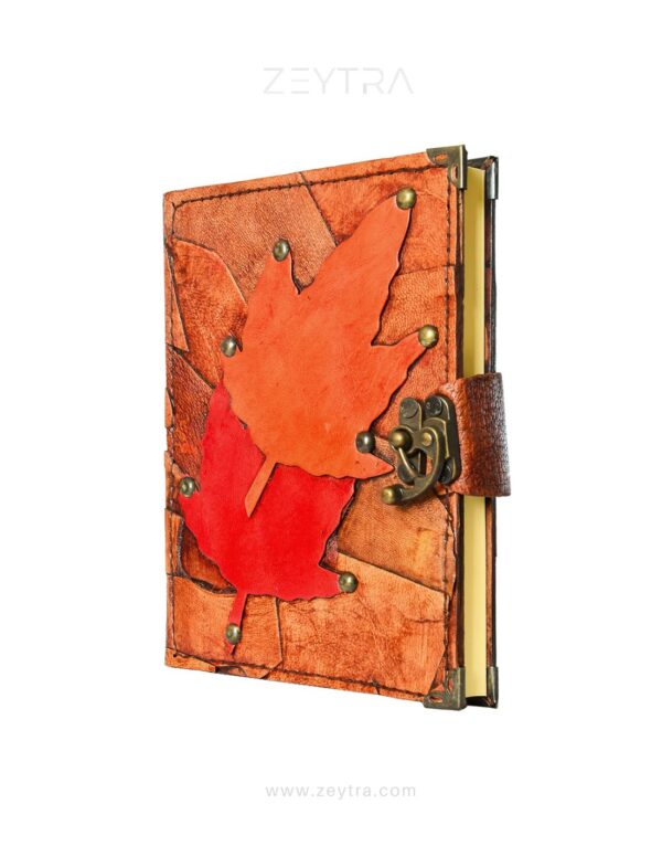 Yaprak Detaylı El Yapımı Orta Boy Deri Defter 2